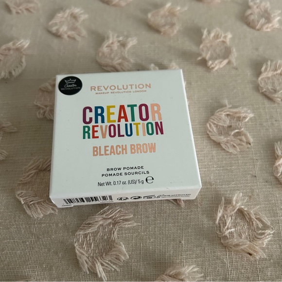 Makeup Revolution Bleach Brow Brow Pomade One Size - Picture 1 of 4